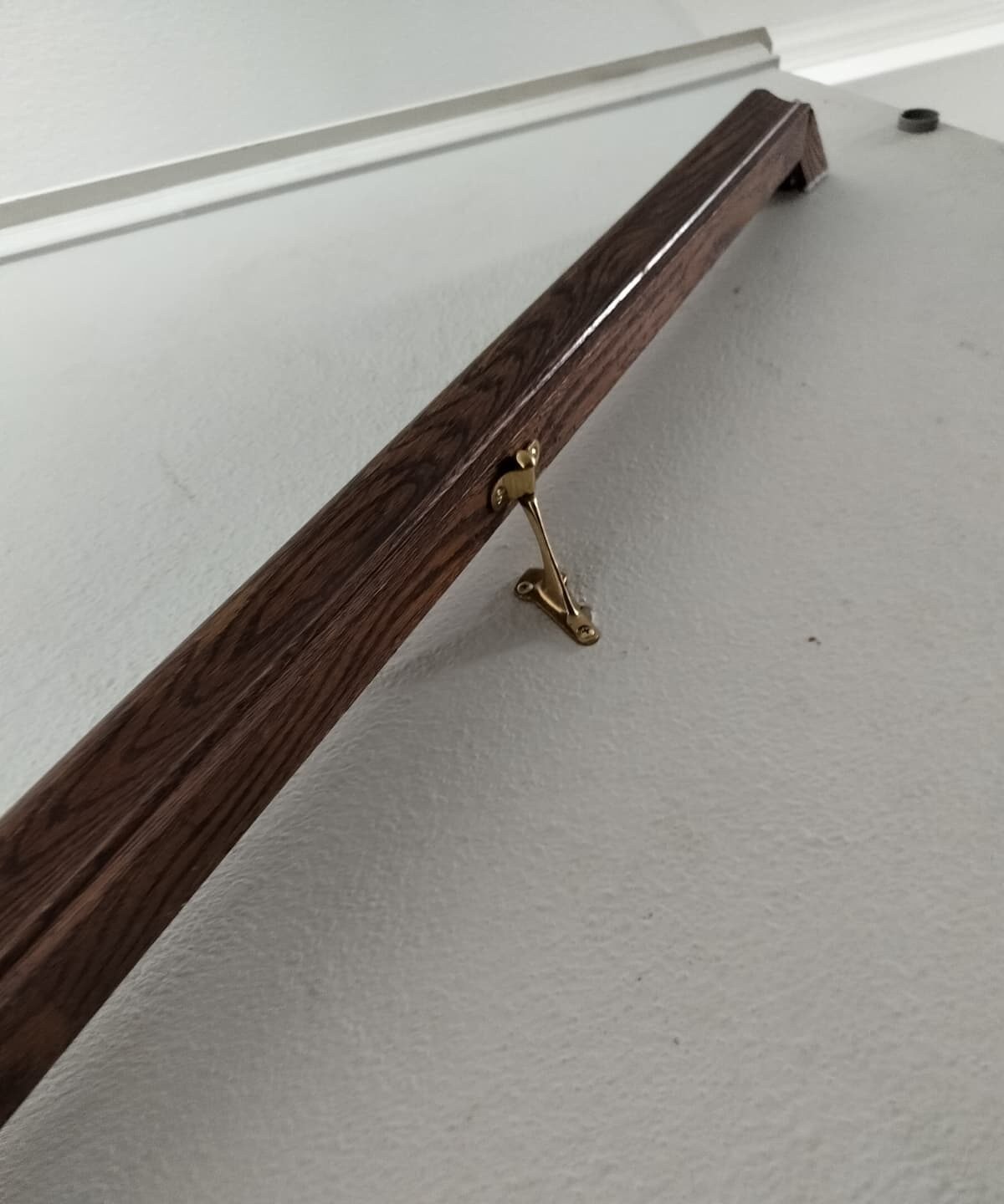 Mounting & Installations
