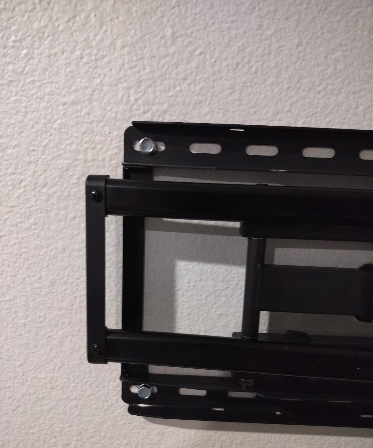 Mounting & Installations