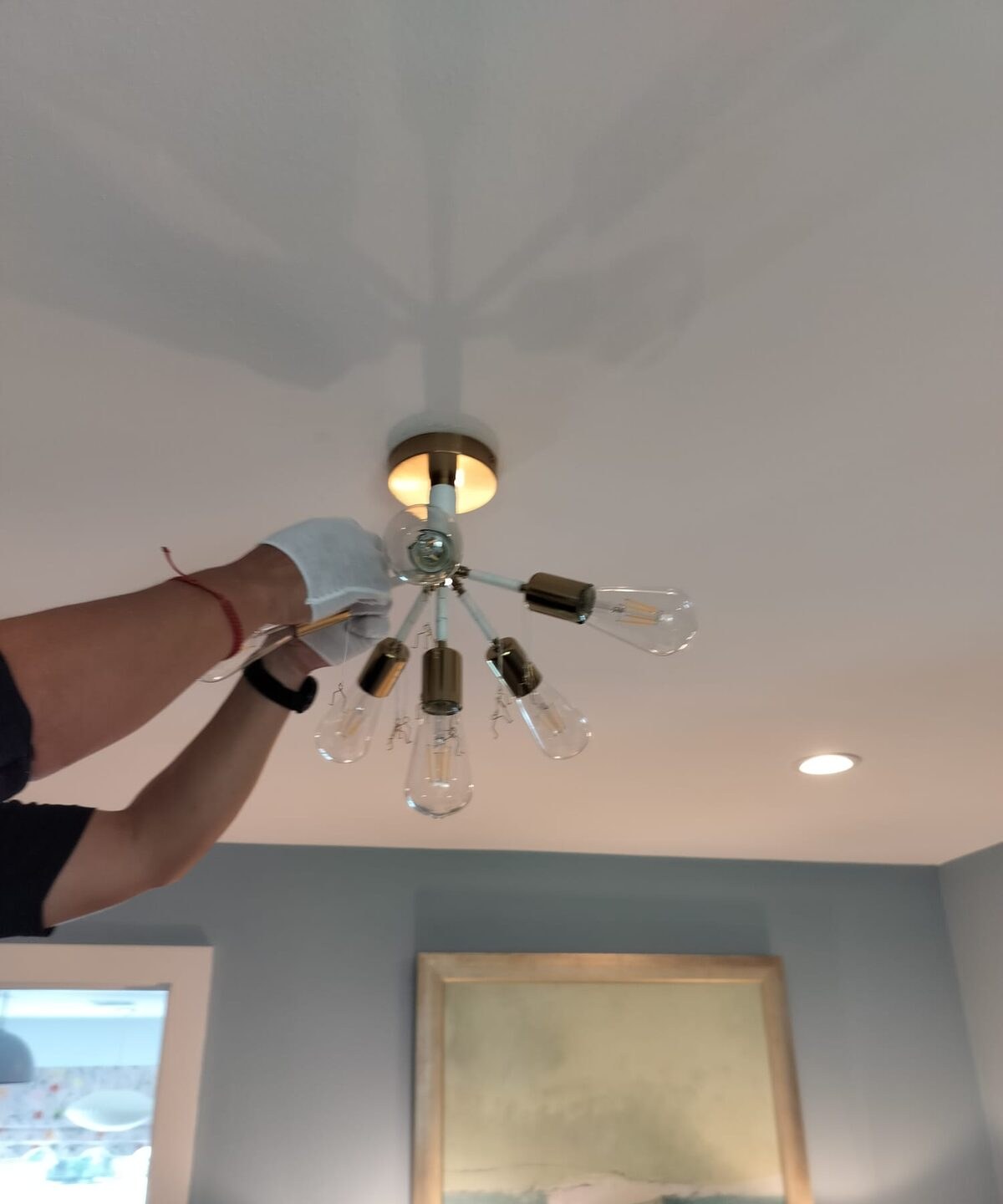 Mounting & Installations